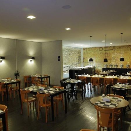 Atis Hotel Консейсан-ду-Мату-Дентру Екстер'єр фото